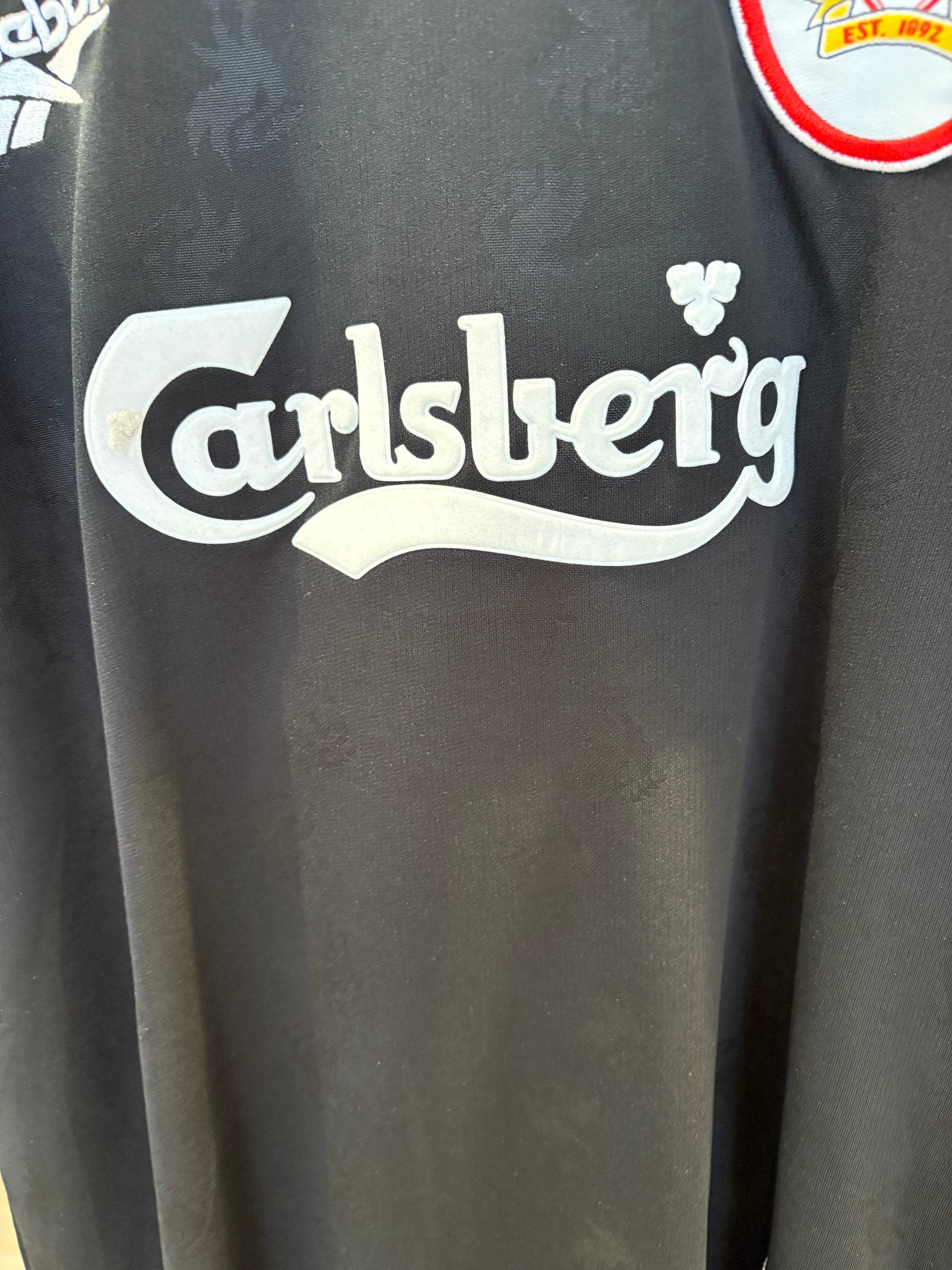 Vintage Barnes #10 Liverpool 1996/97 Football Shirt