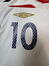 Authentic #10 Owen 2007-09 England Home Football