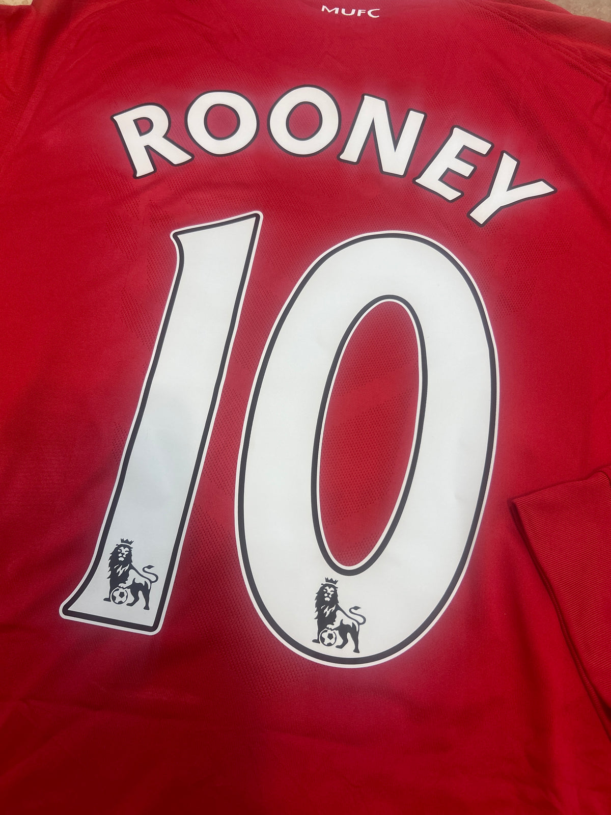 Authentic Rooney #10 Manchester United 2010-11 Home Football