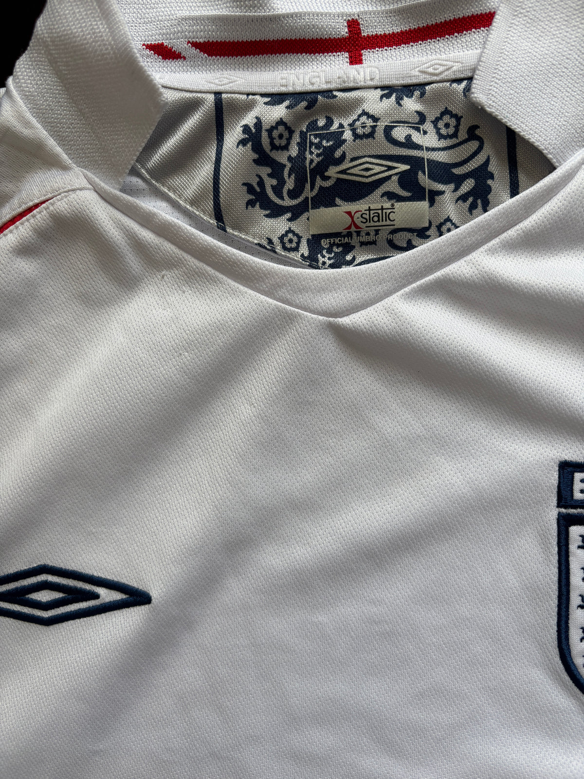 Authentic England 2005/07 home football