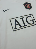 Crest and AIG sponsor close-up