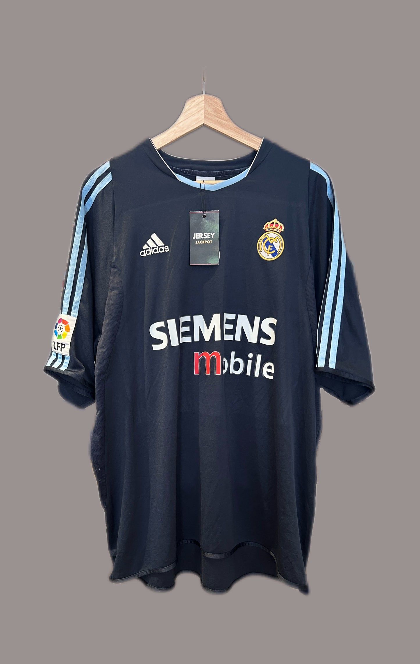 Vintage Zidane #5 Real Madrid 2003/04 Away Football T-Shirt