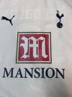 Mansion sponsor close-up