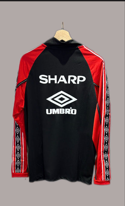 Vintage Manchester United 1998-1999 black track top