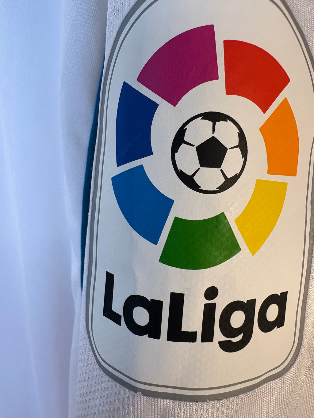 Maillot de football domicile authentique du Real Madrid 2017/18