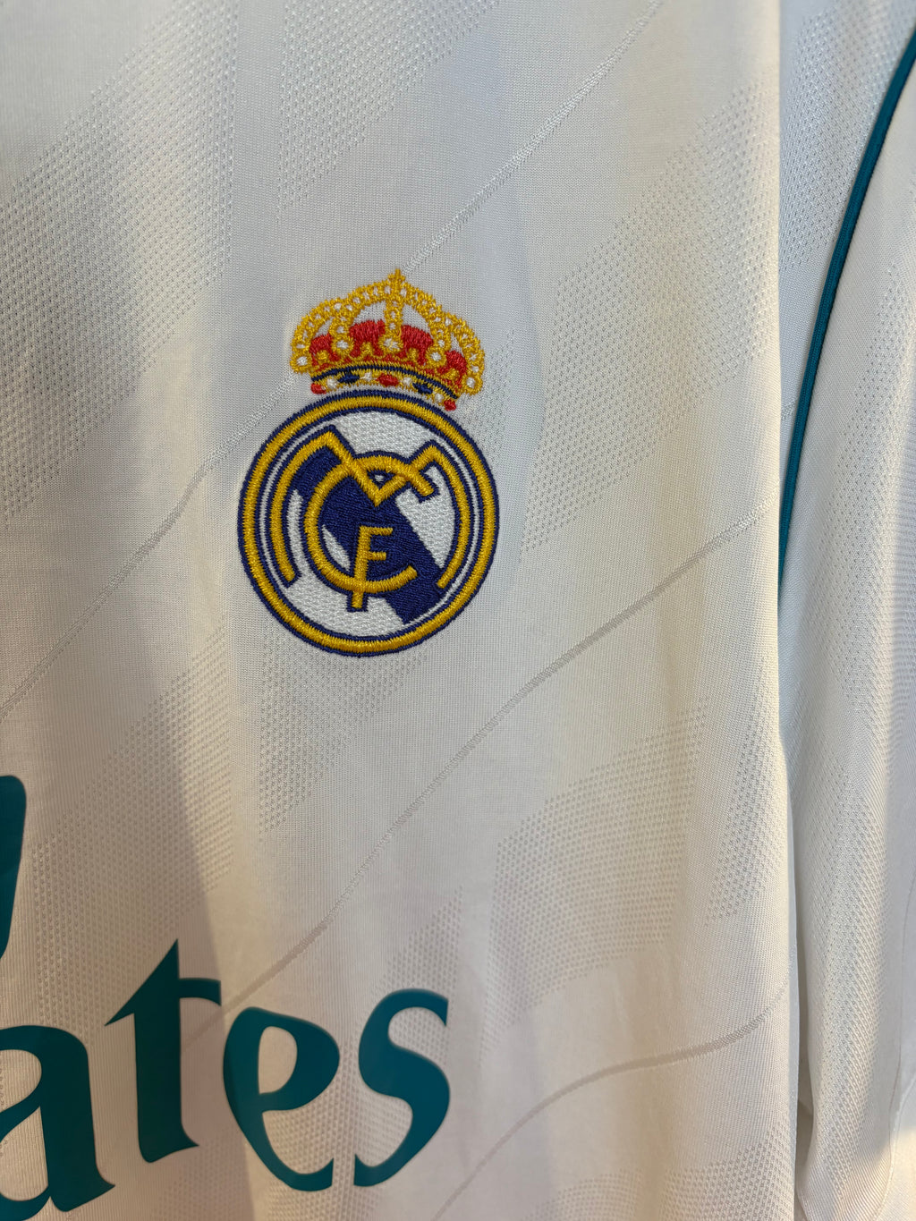 Maillot de football domicile authentique du Real Madrid 2017/18