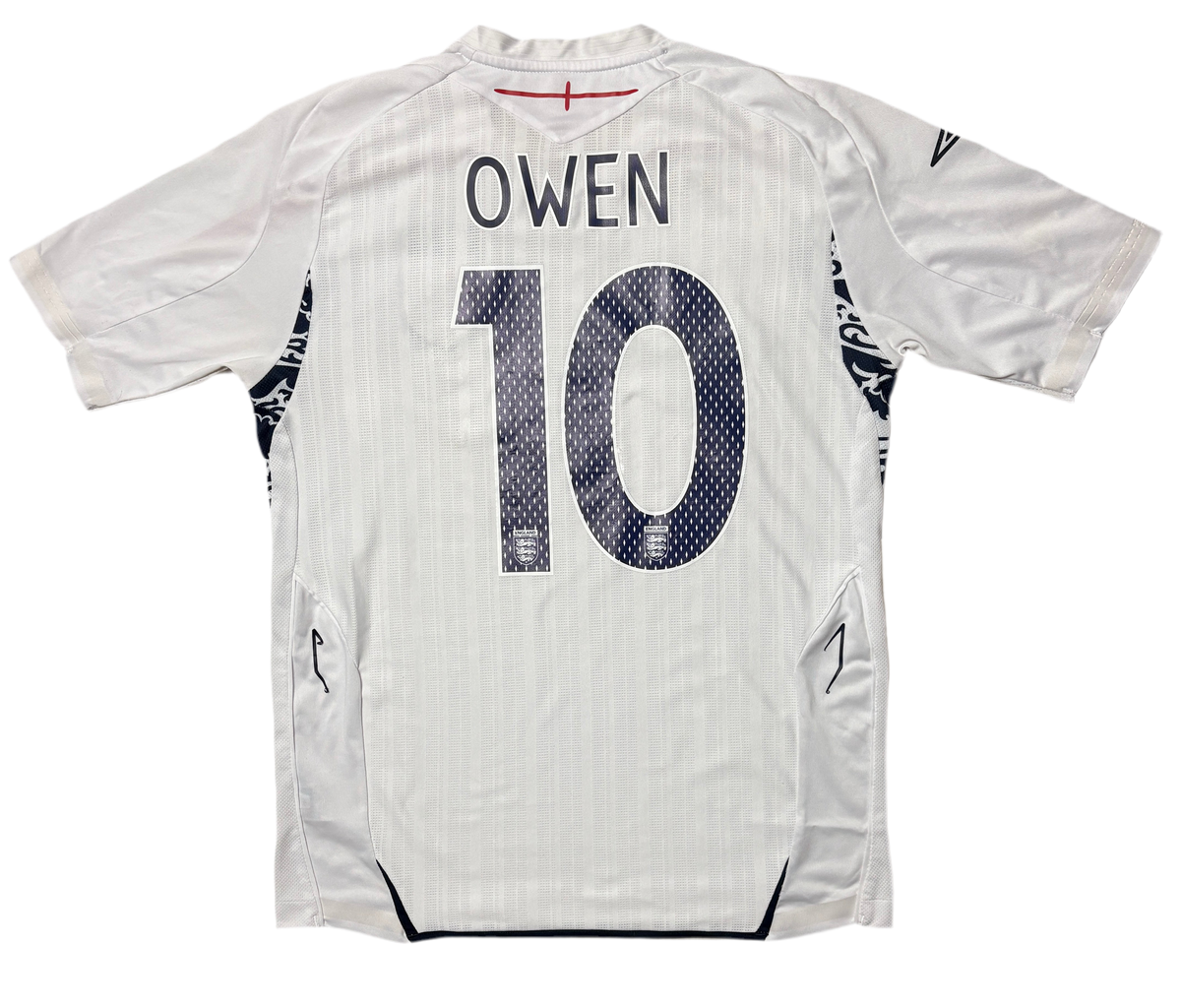 Authentic #10 Owen 2007-09 England Home Football