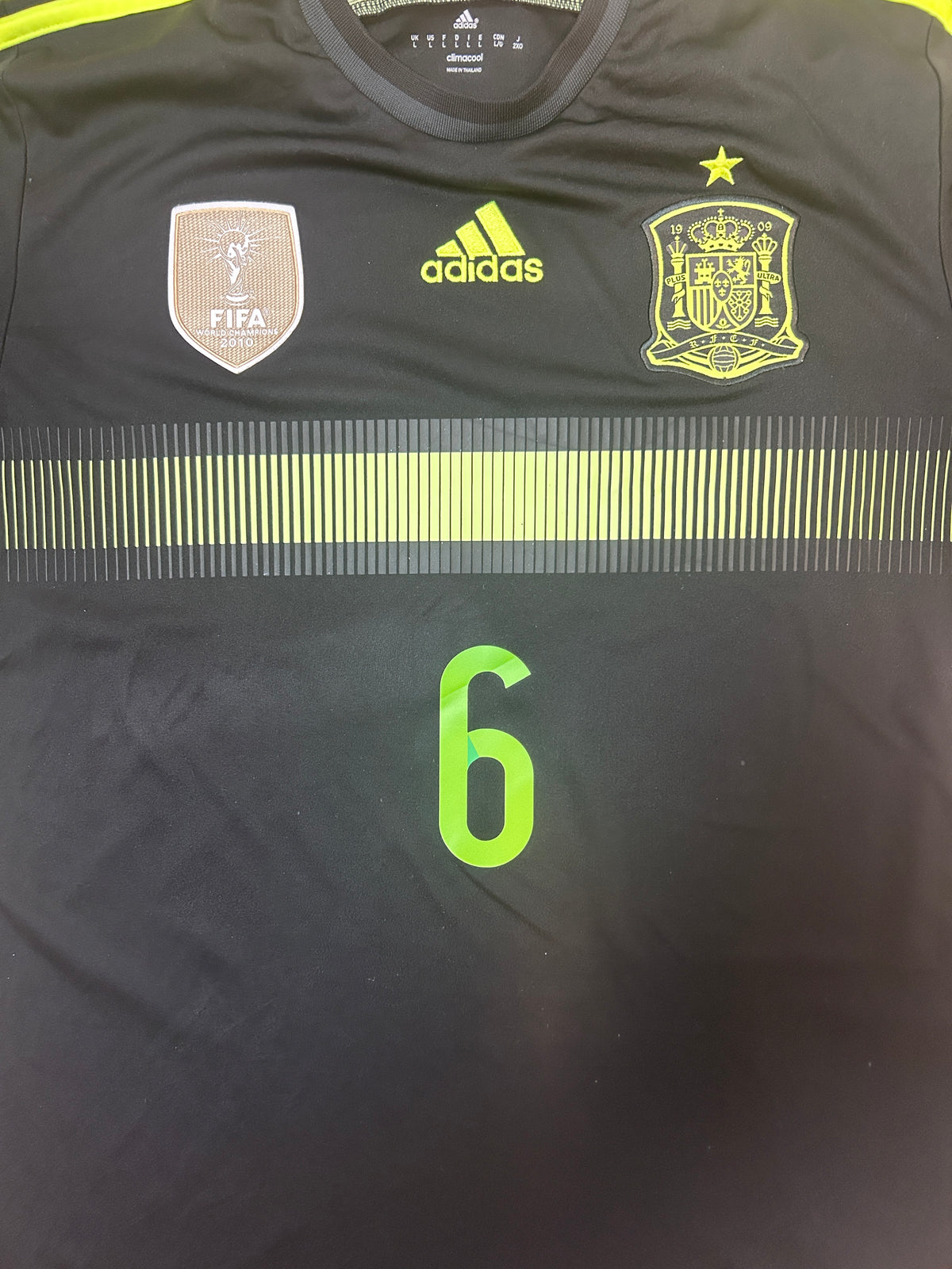 Authentic A.Iniesta #6 Spain 2014 away World Cup Football