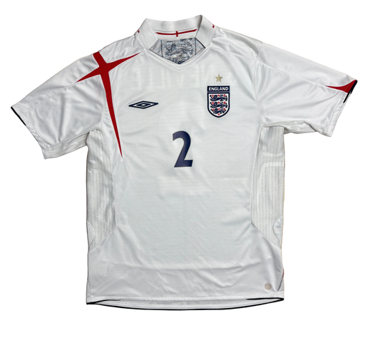 Authentic #2 G.Neville England 2005-07 home football