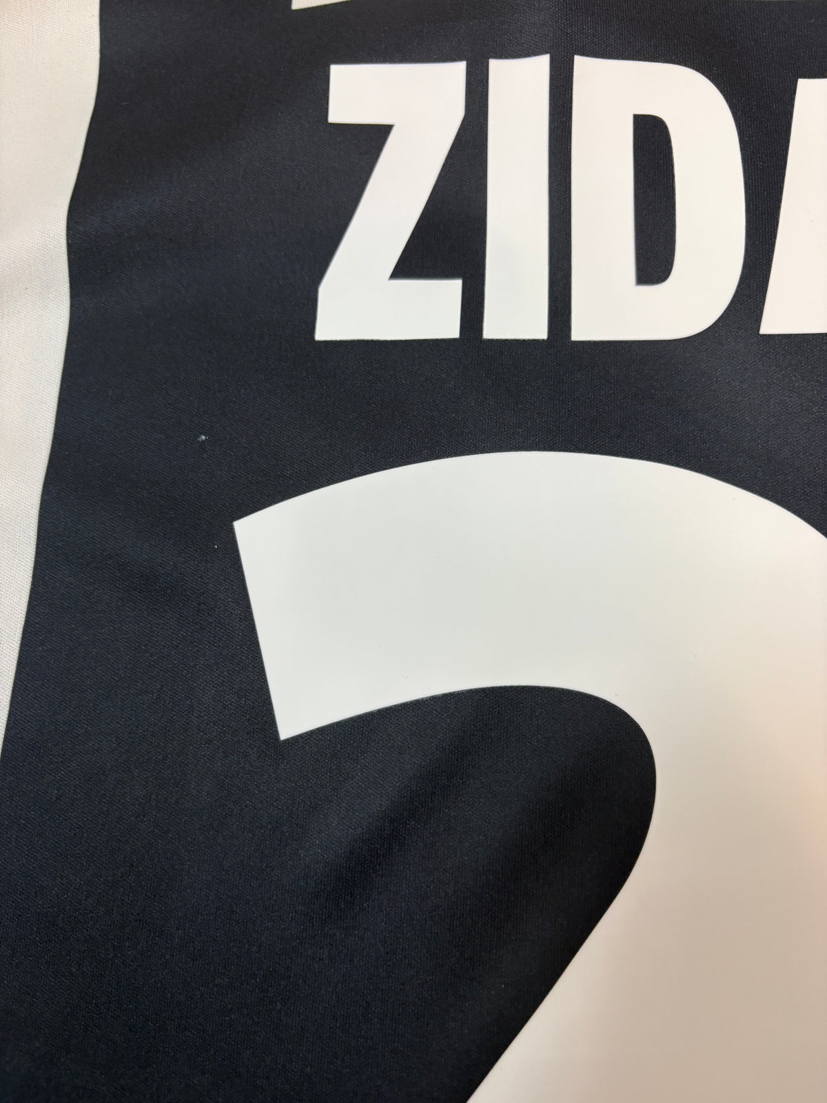 Authentic Basic #21 Zidane Juventus 1999-00 Home Football