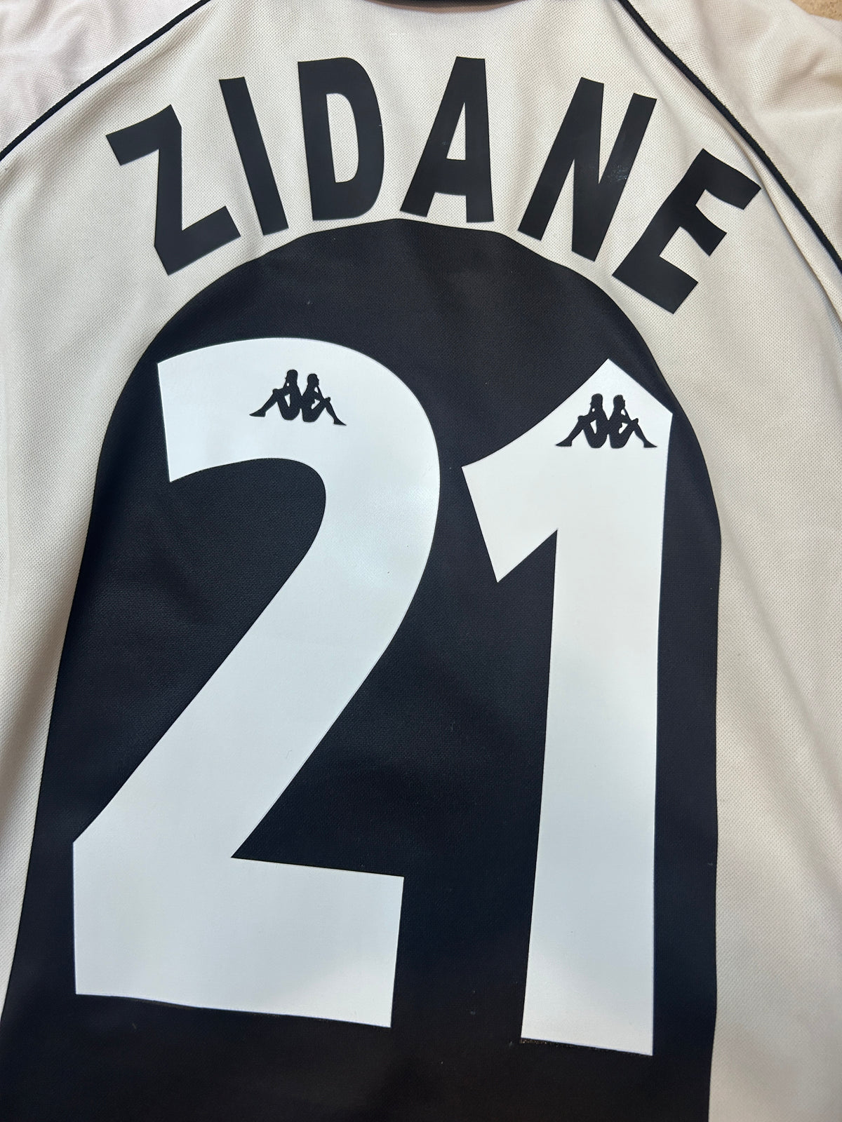Authentic Zidane #21 Juventus 1997-98 Home Football