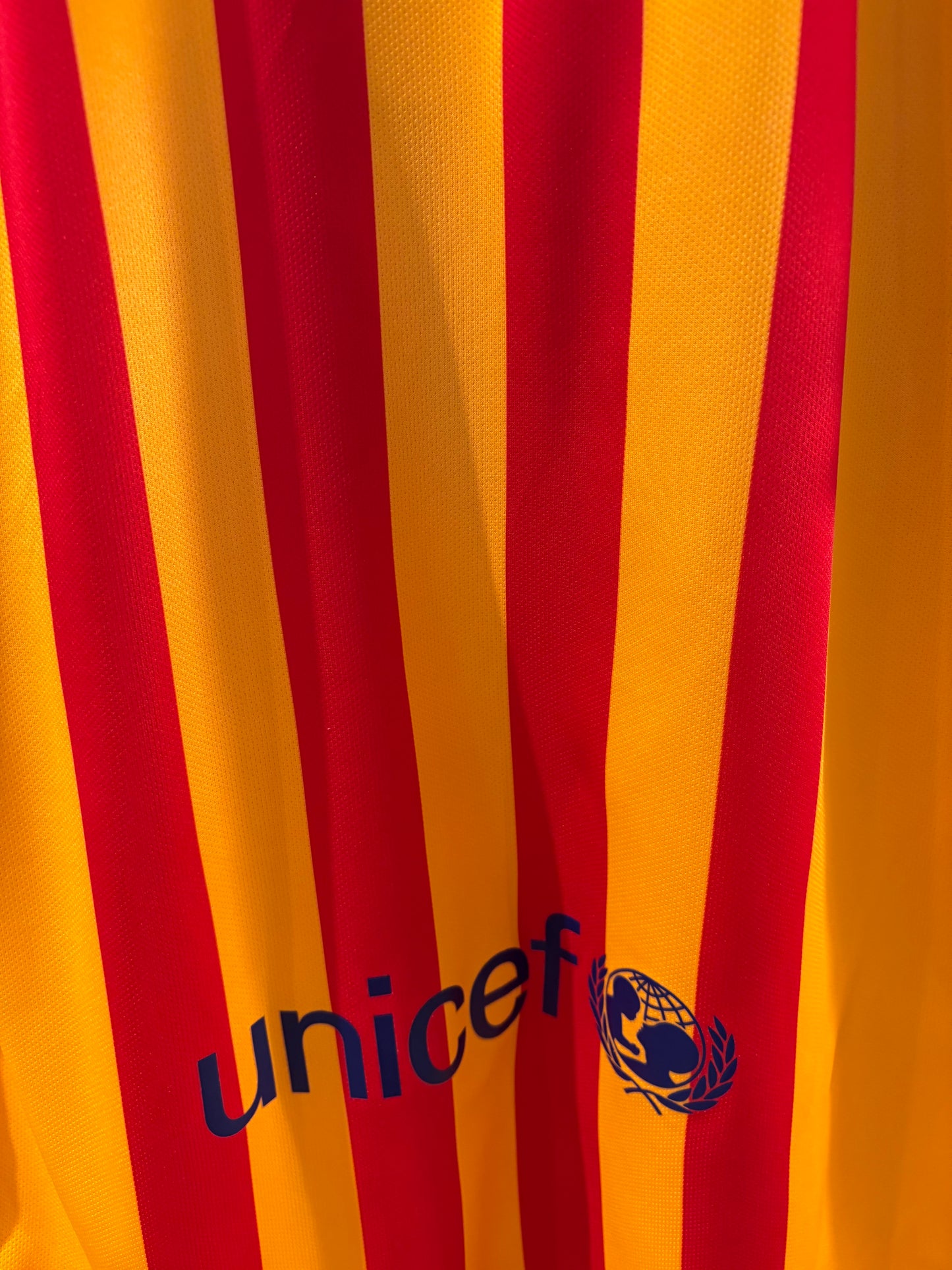 Vintage FC Barcelona 2015/16 Away Football shirt