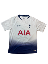 Authentic Kane #10 Tottenham Hotspur 2018-19 Home Football