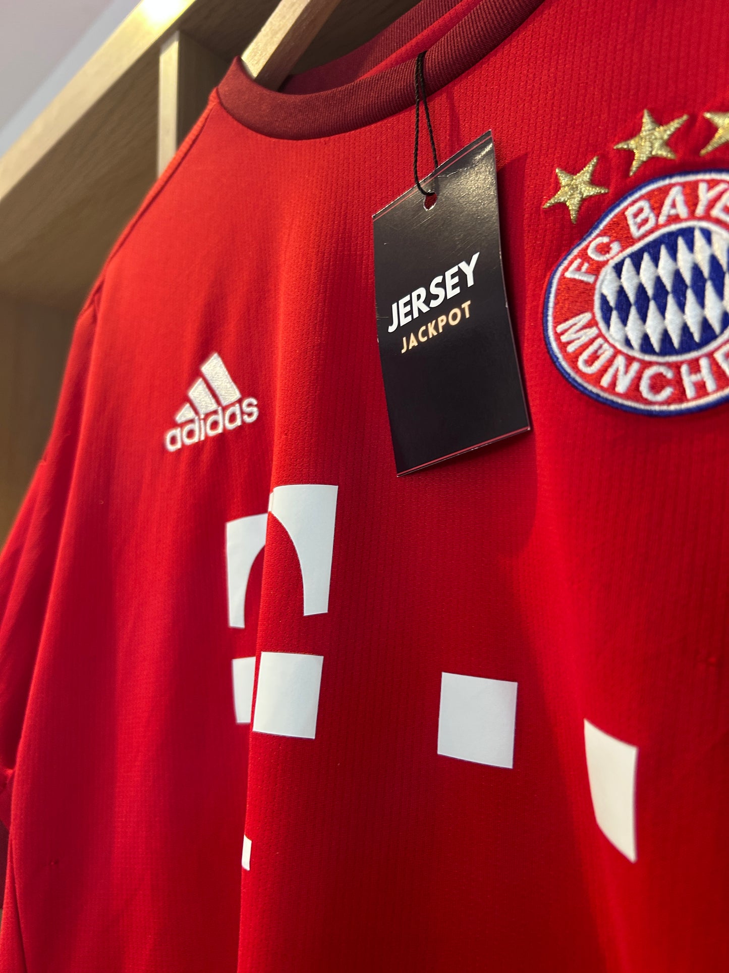 Authentic Vidal #23 Bayern Munich 2015-16 Home Football T-Shirt