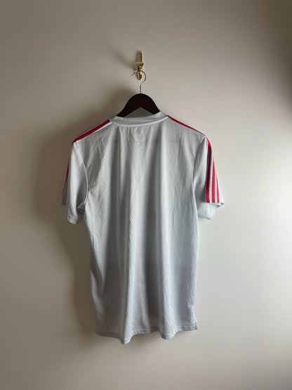 Vintage Manchester United 2018/19 Training Kit Football Shirt