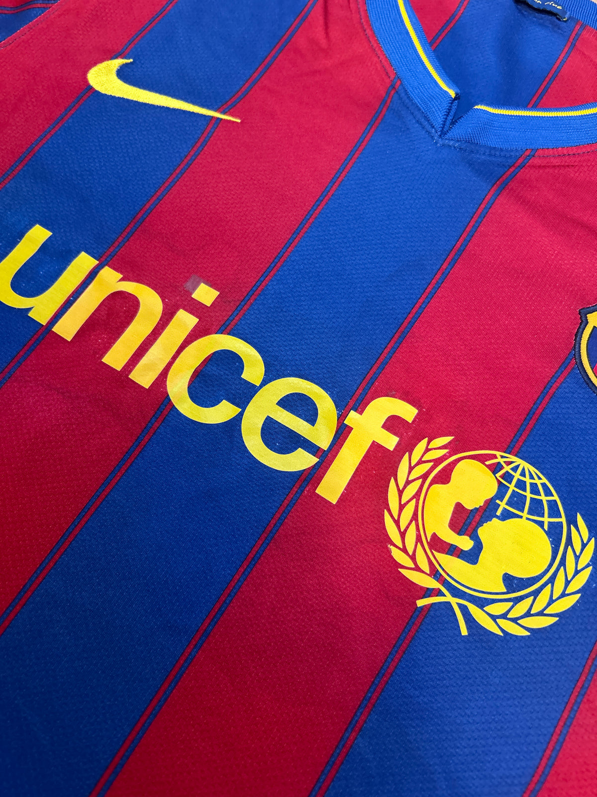 Authentic Ibrahimovic Barcelona 2009-10 Home Football