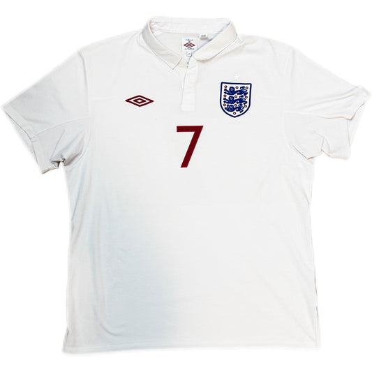 Authentic Beckham #7 England 2010-11 Home Football