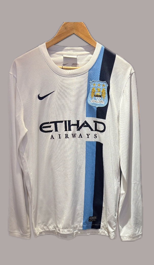 Vintage #42 Toure Yaya Nike Manchester City 2013-14 Away long-sleeve football jersey.