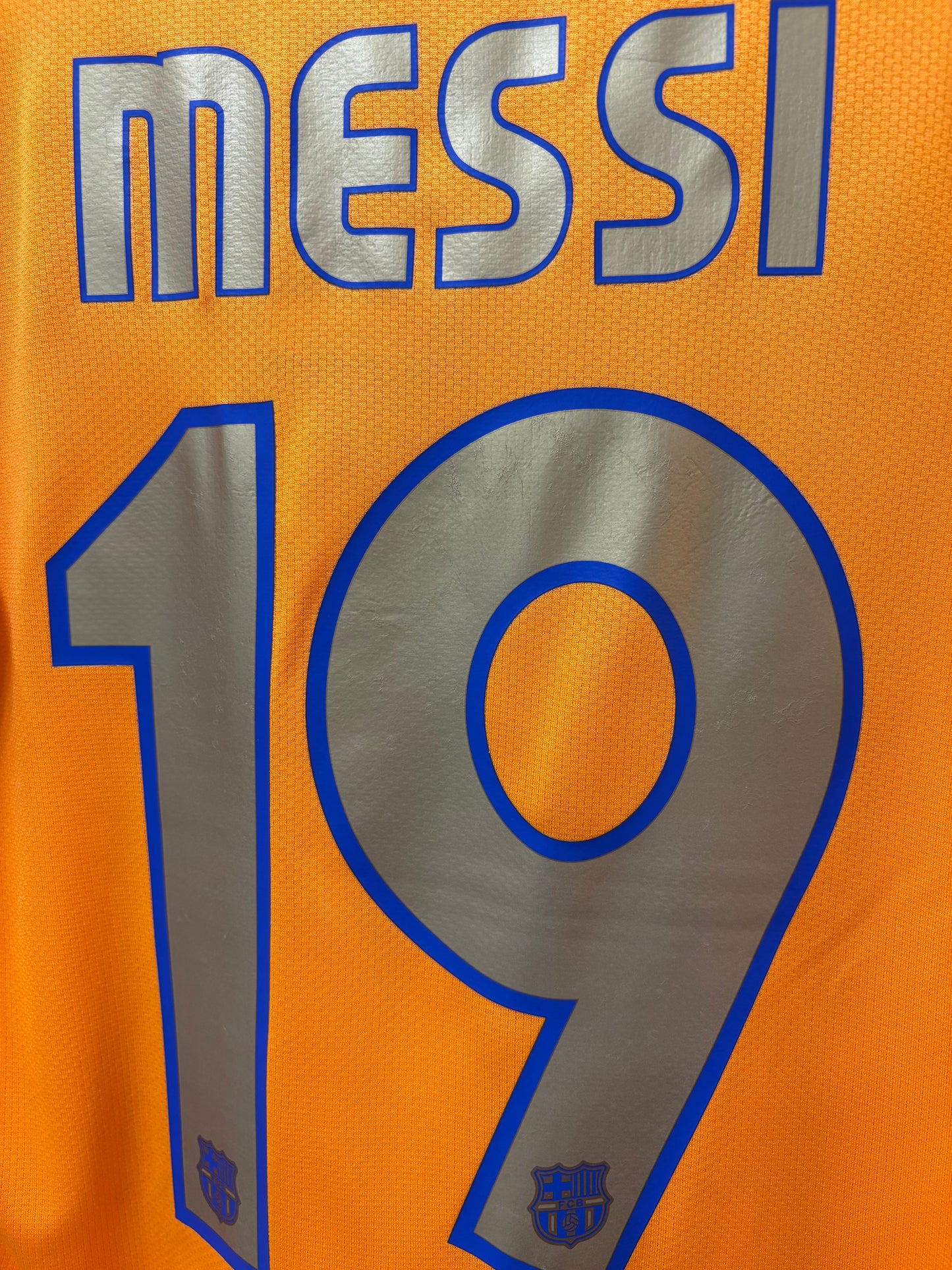 Vintage #19 Messi FC Barcelona 2006-2007 away football shirt