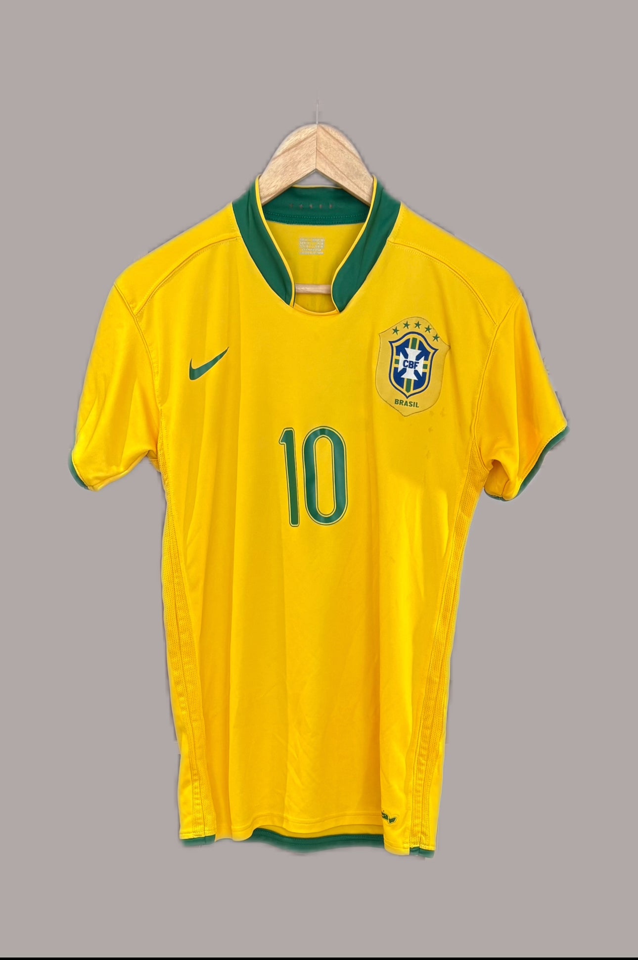 Vintage # 10 Ronaldinho Brazil 2006  WC Soccer Jersey