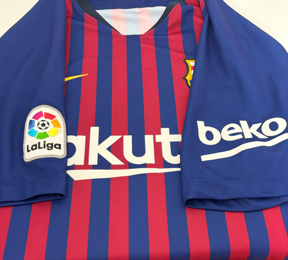 Authentic Messi #10 Barcelona 2018–2019 Home Football