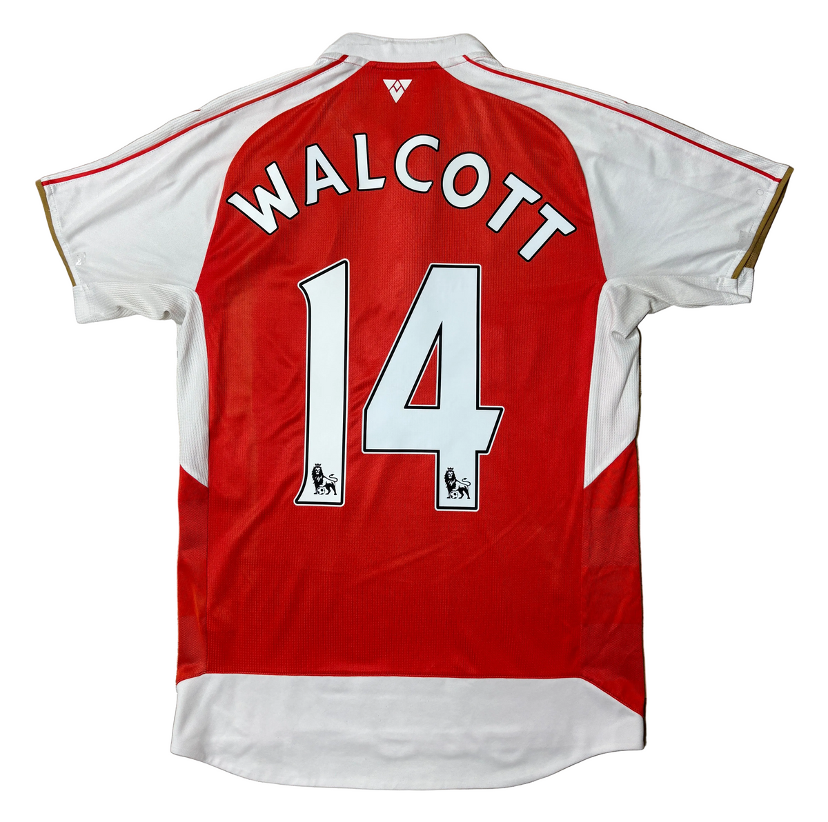 Authentic #14 Walcott 2015-16 Arsenal Home Football