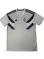 Maillot d'entraînement de football authentique Real Madrid 2018/19 d'avant-match