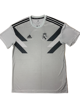 Authentic Real Madrid 2018/19 Pre Match Training Football