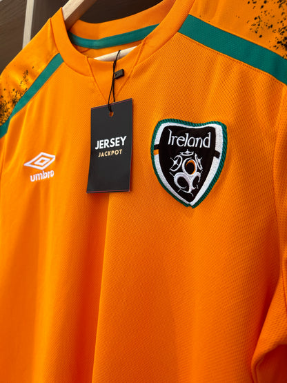 Vintage Ireland 2021/22 Away Football T-Shirt