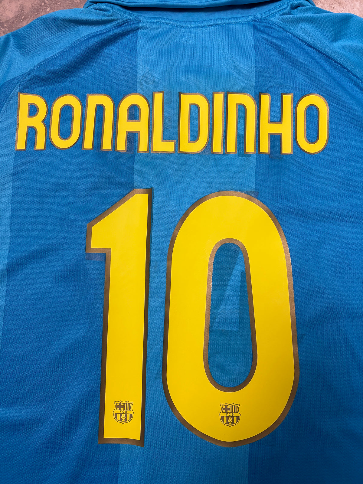 Authentic Ronaldinho # 10 Barcelona away 2007-2008 football