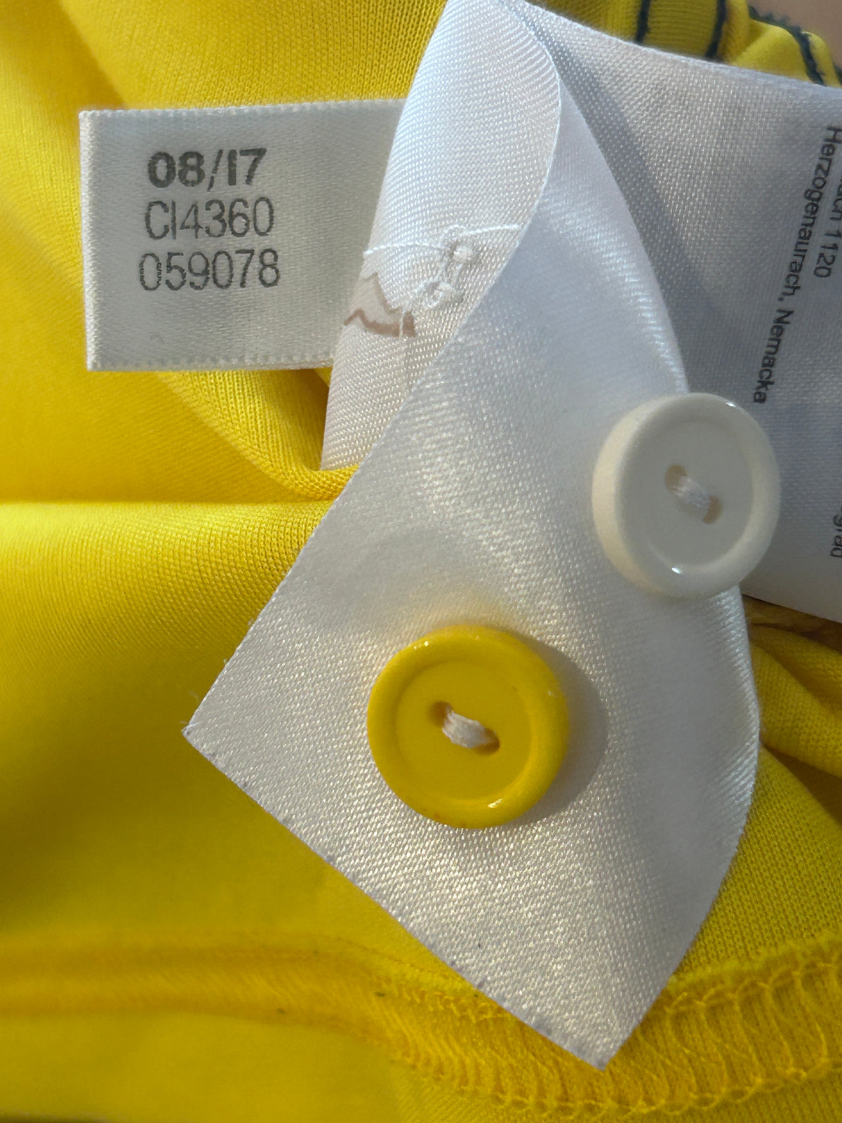 Authentic v.Persie #10 Fenerbahce 2017-18 Away Football