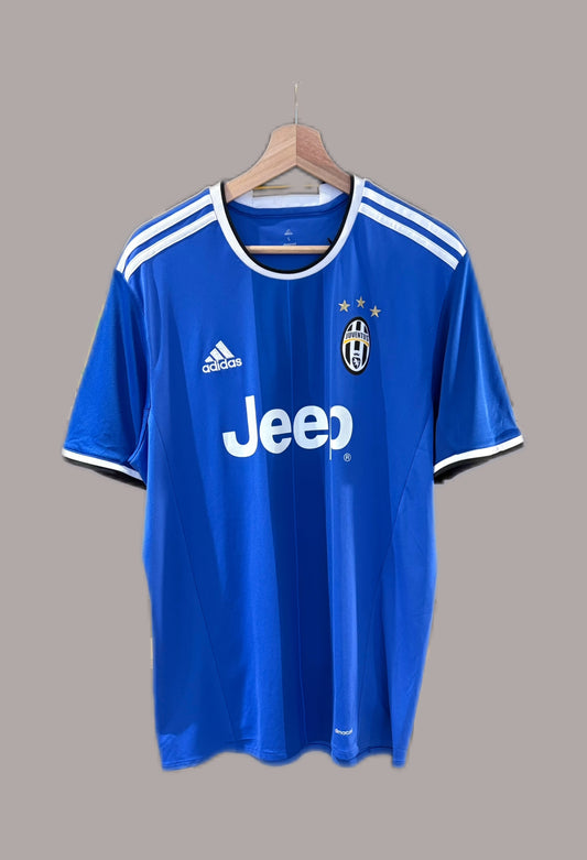 Authentic Juventus 2016/17 Away Football Shirt