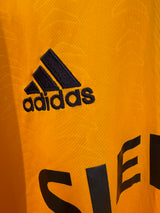 Authentic Real Madrid 2005/06 Goalkeeper Football