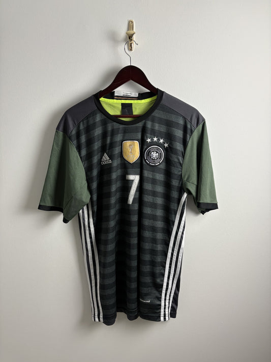 Vintage #7 Schweinsteiger Germany 2010/11 Away Football Jersey