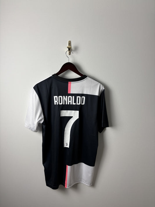Vintage Ronaldo #7 Juventus 2019/2020 Seria A Winners Home Football T-Shirt