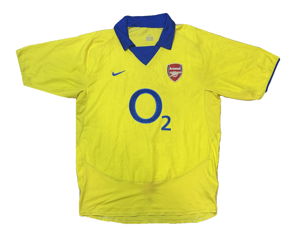 Arsenal 2003-04 away shirt front