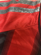 Shoulder stripe wear