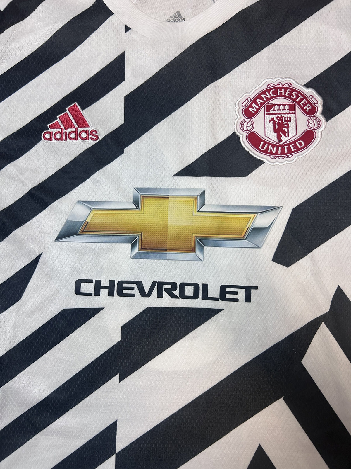 Crest and Chevrolet sponsor close-up